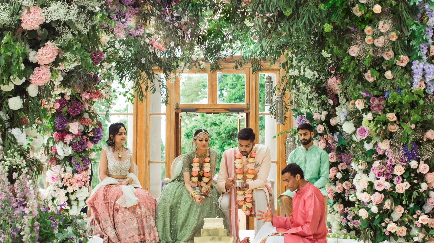 Asian wedding at Kew © zohaib ali photography