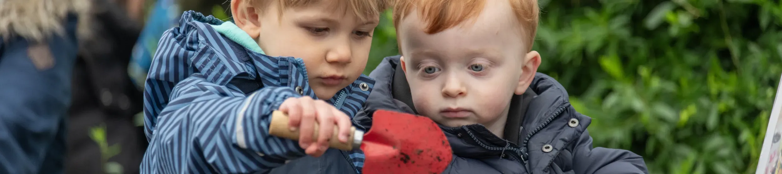 Little Explorers © RBG Kew Little Explorers planting