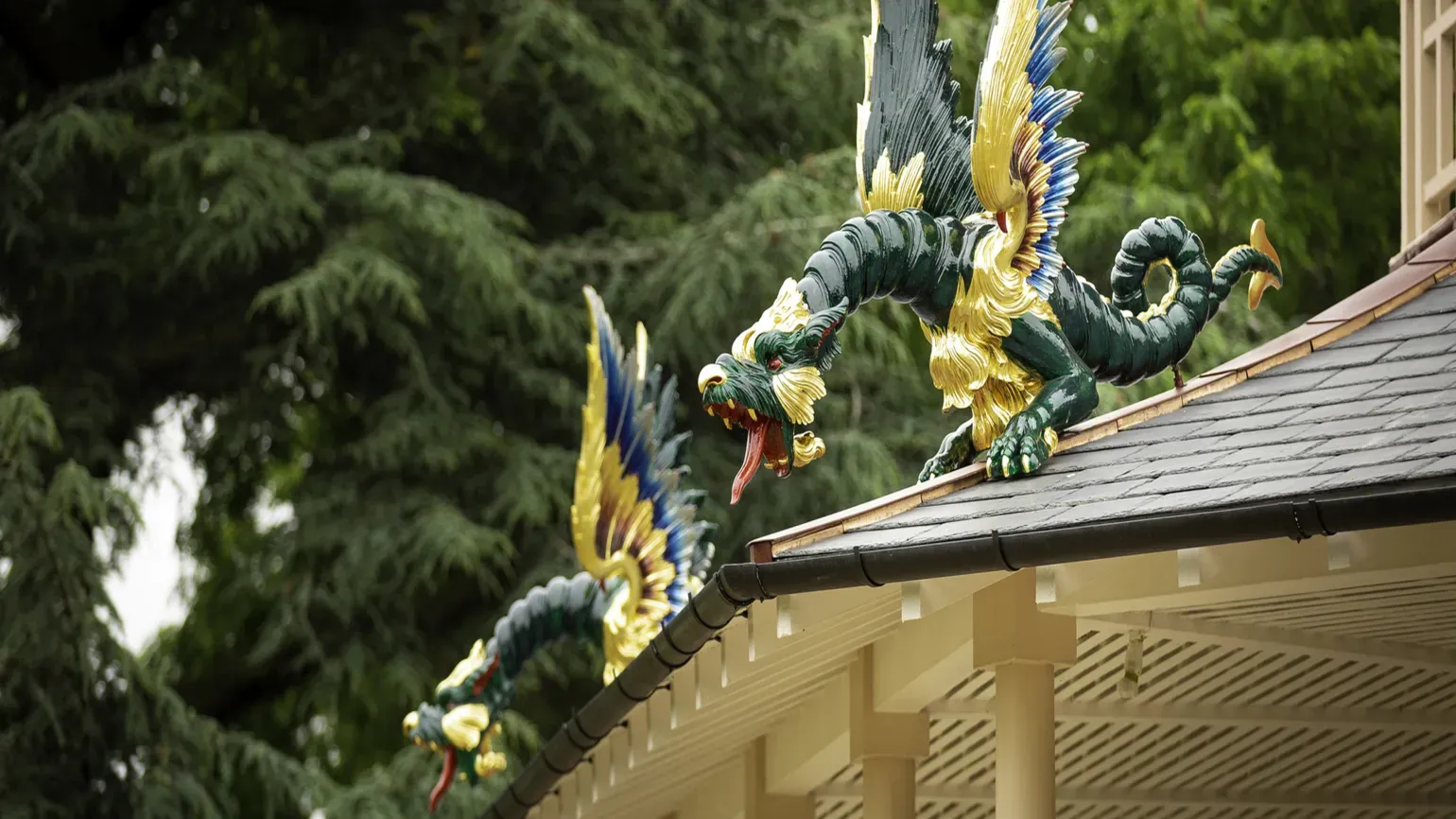 Great Pagoda, RBG Kew Carved dragons crouch on each floor of the Great Pagoda