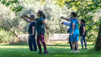 Tai Chi in Berberis Dell at Kew Gardens Tai Chi in Berberis Dell at Kew Gardens